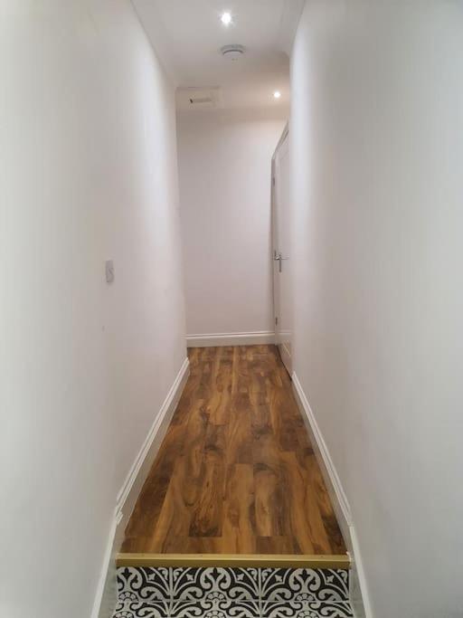 BEAUTIFUL ROOMS In LOVELY FLAT London Exterior foto